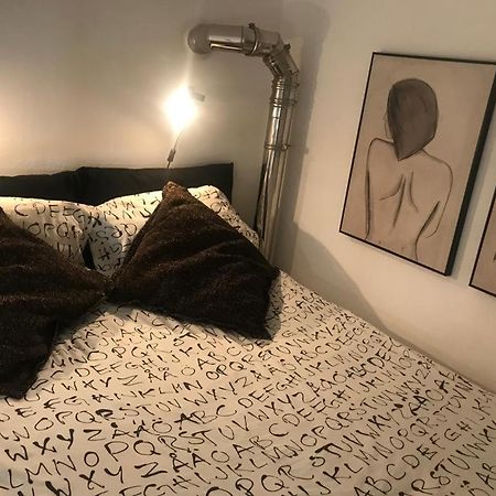 Edu' Apartment Alcamo Bagian luar foto